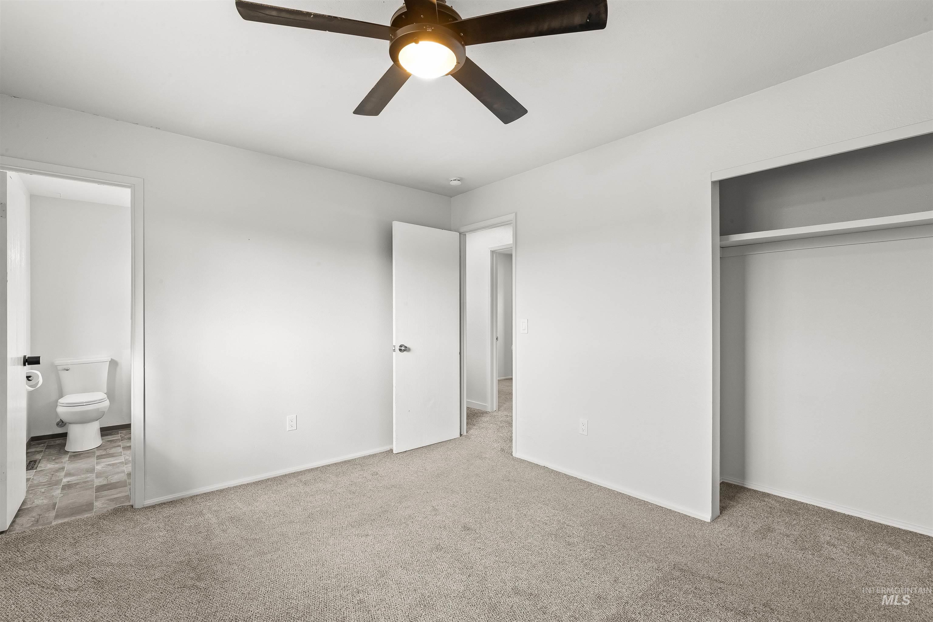 3138 Hallgren Drive Property Photo 13
