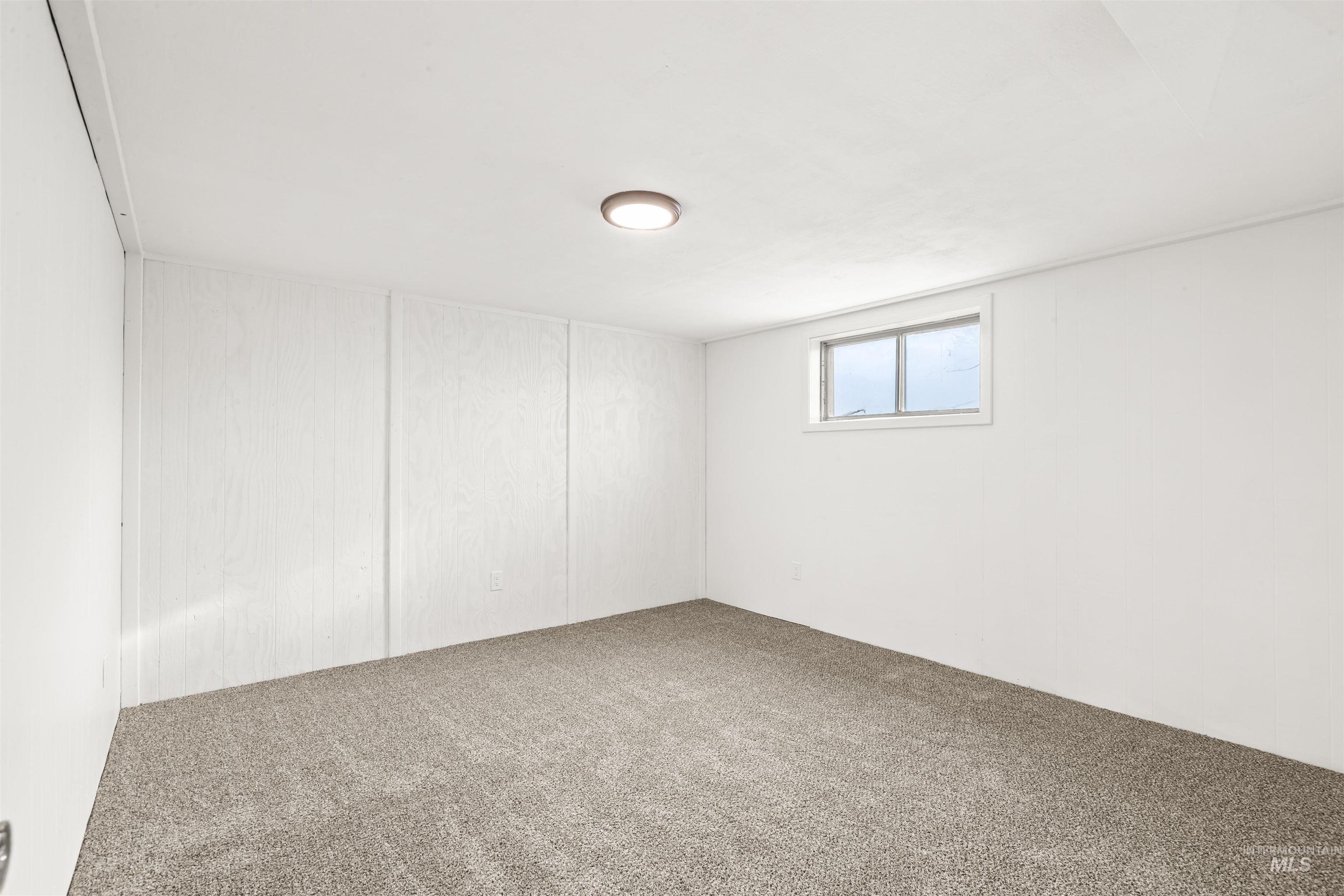 3138 Hallgren Drive Property Photo 24