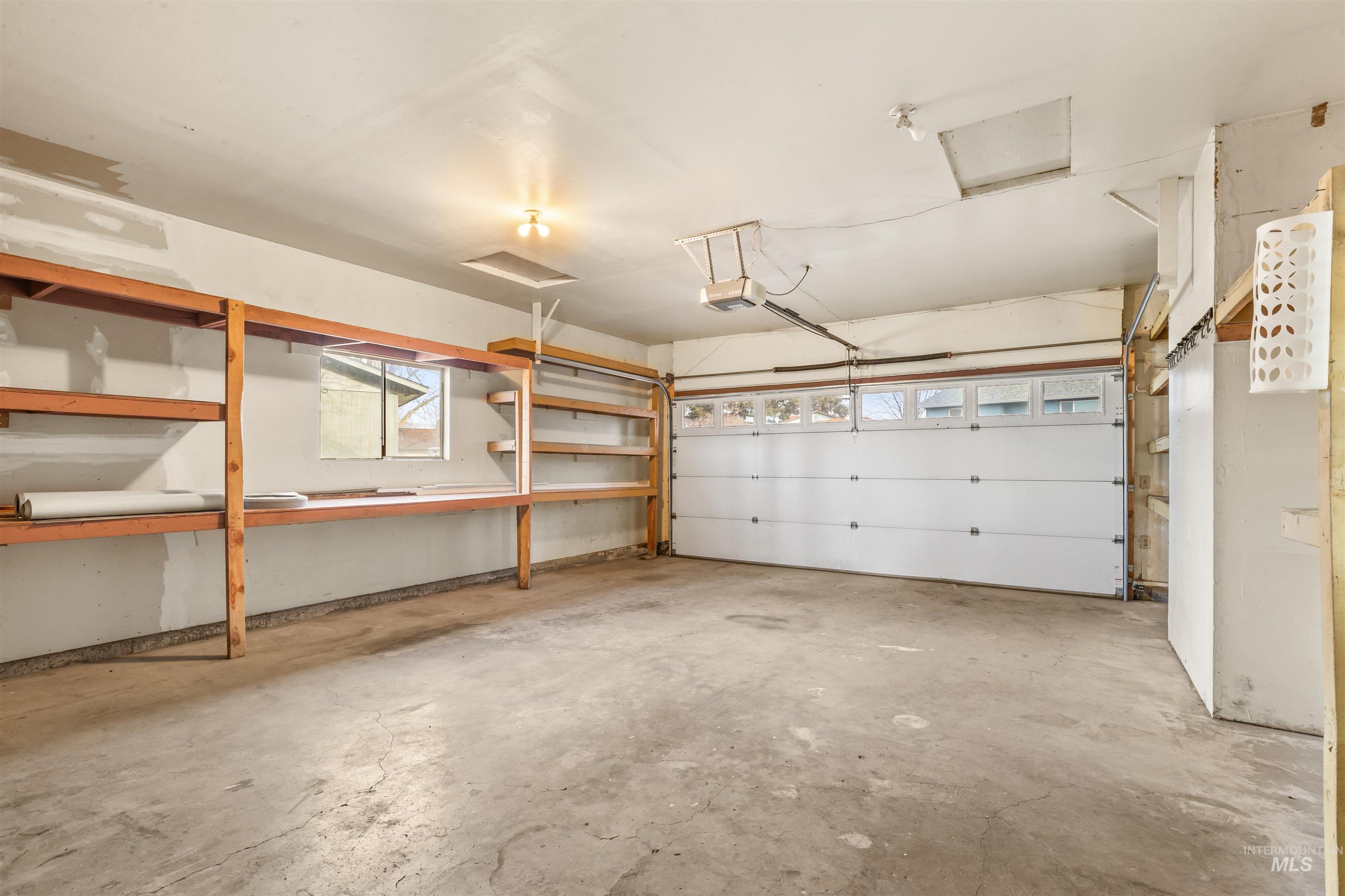 3138 Hallgren Drive Property Photo 31