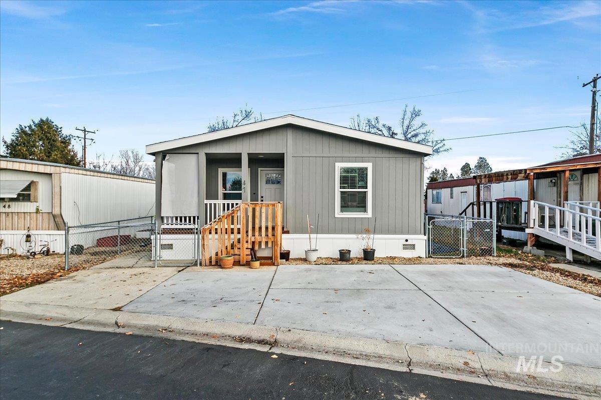 424 W Cherry #47 Property Photo 1