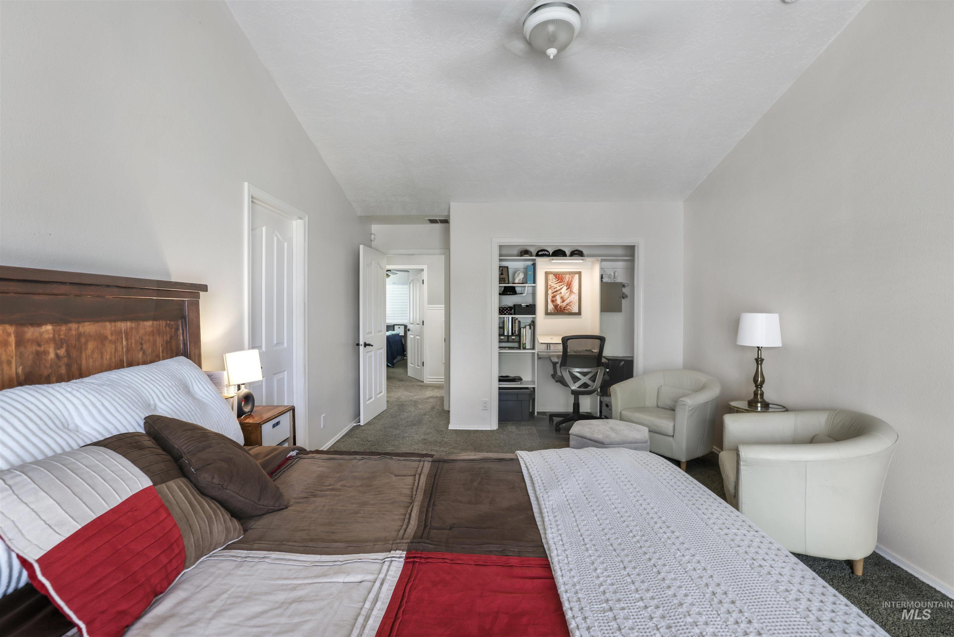 481 S 50 E Property Photo 25