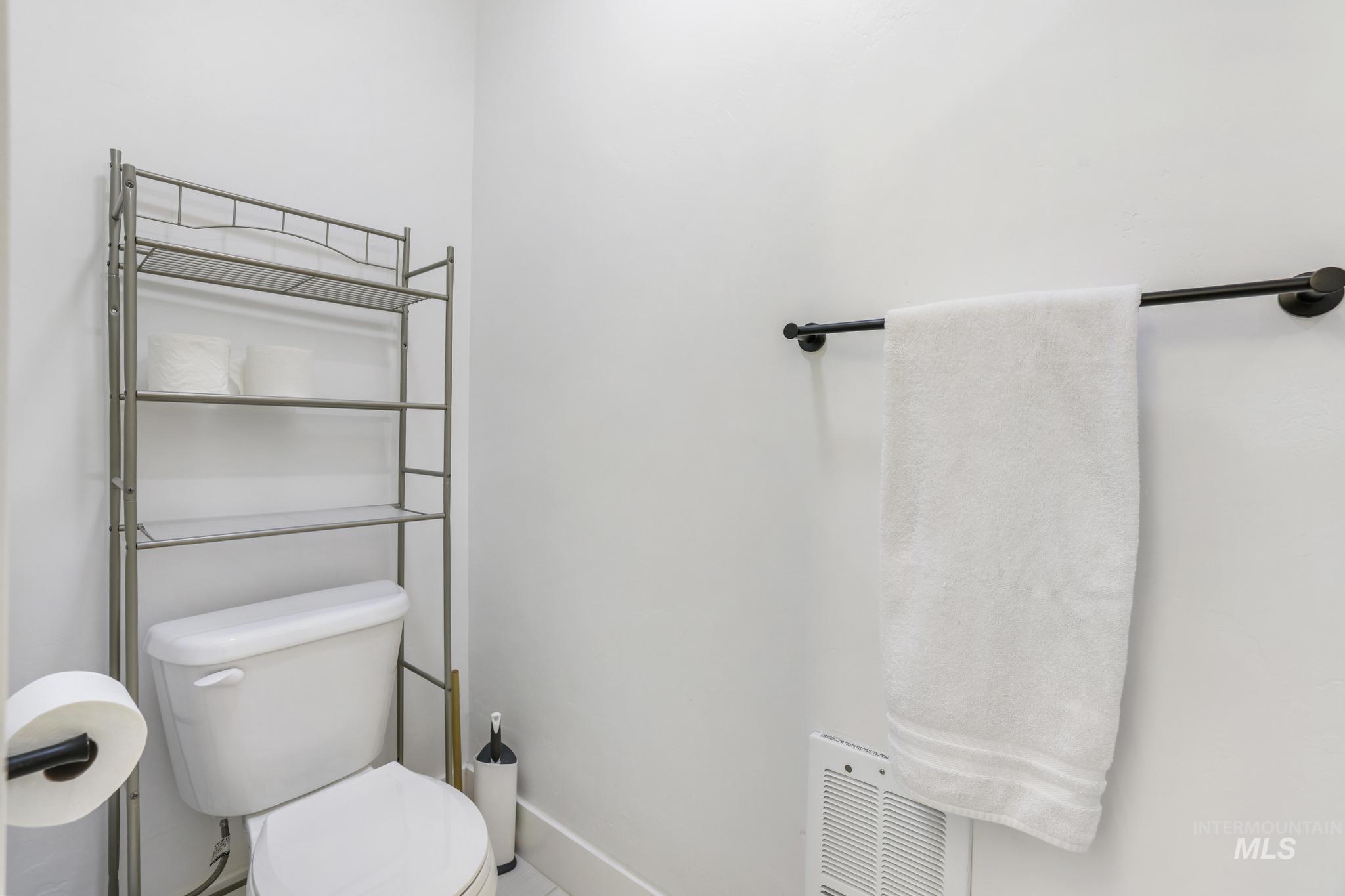 481 S 50 E Property Photo 30