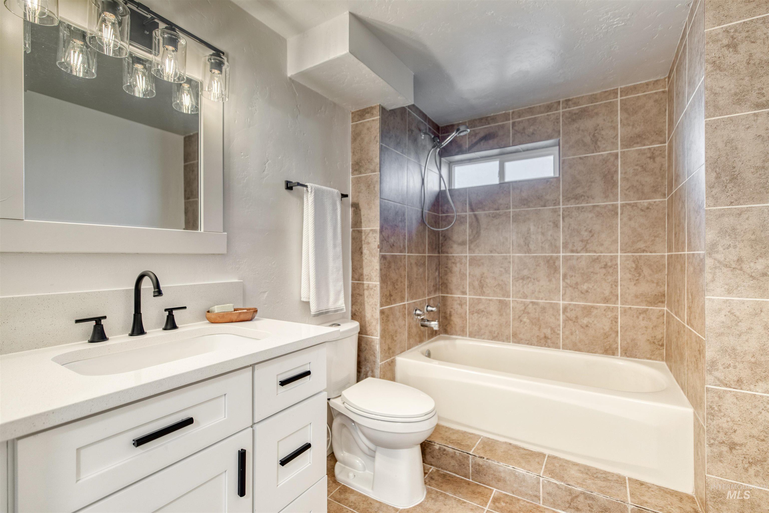 6086 Happy Lane Property Photo 21