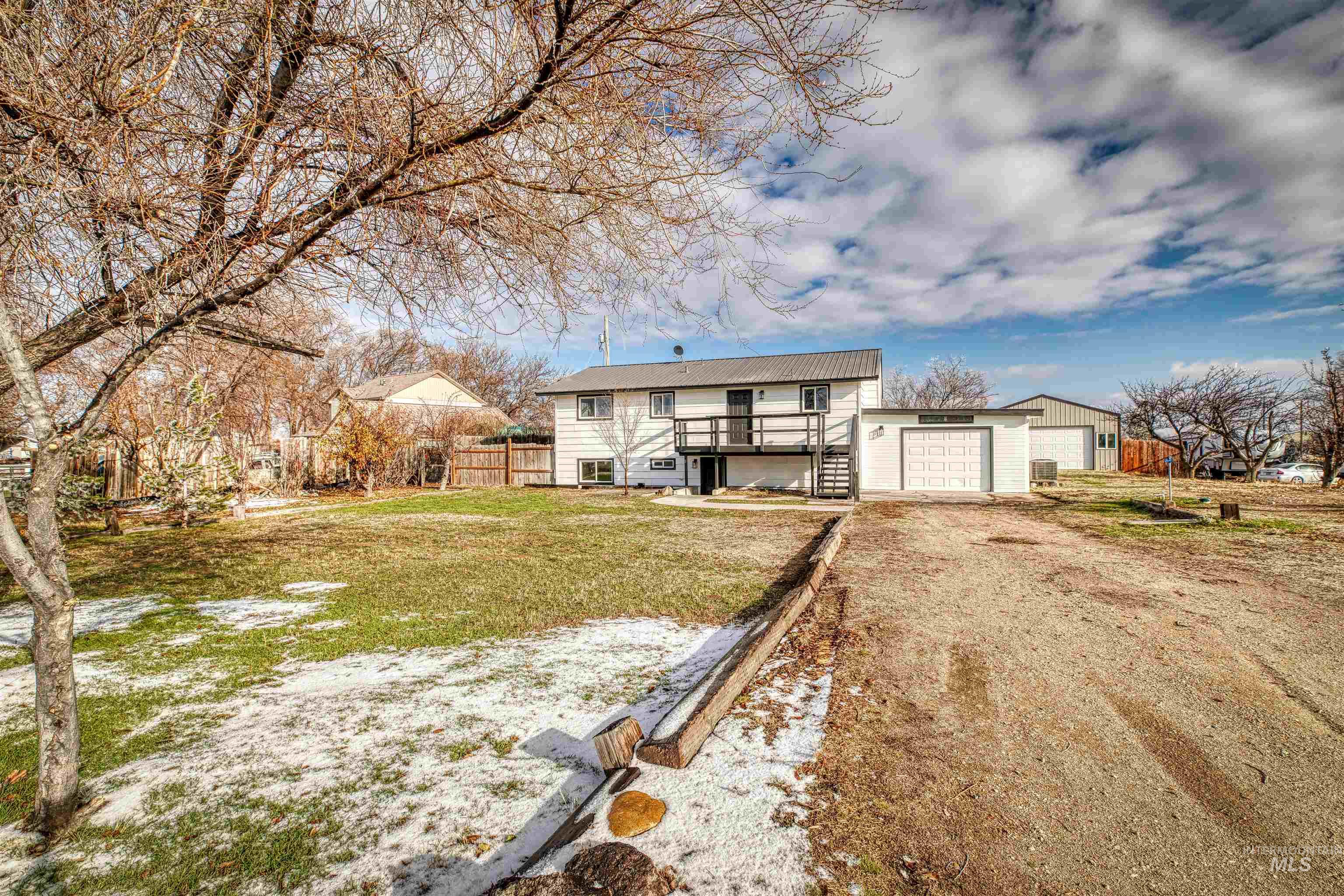 6086 Happy Lane Property Photo 37