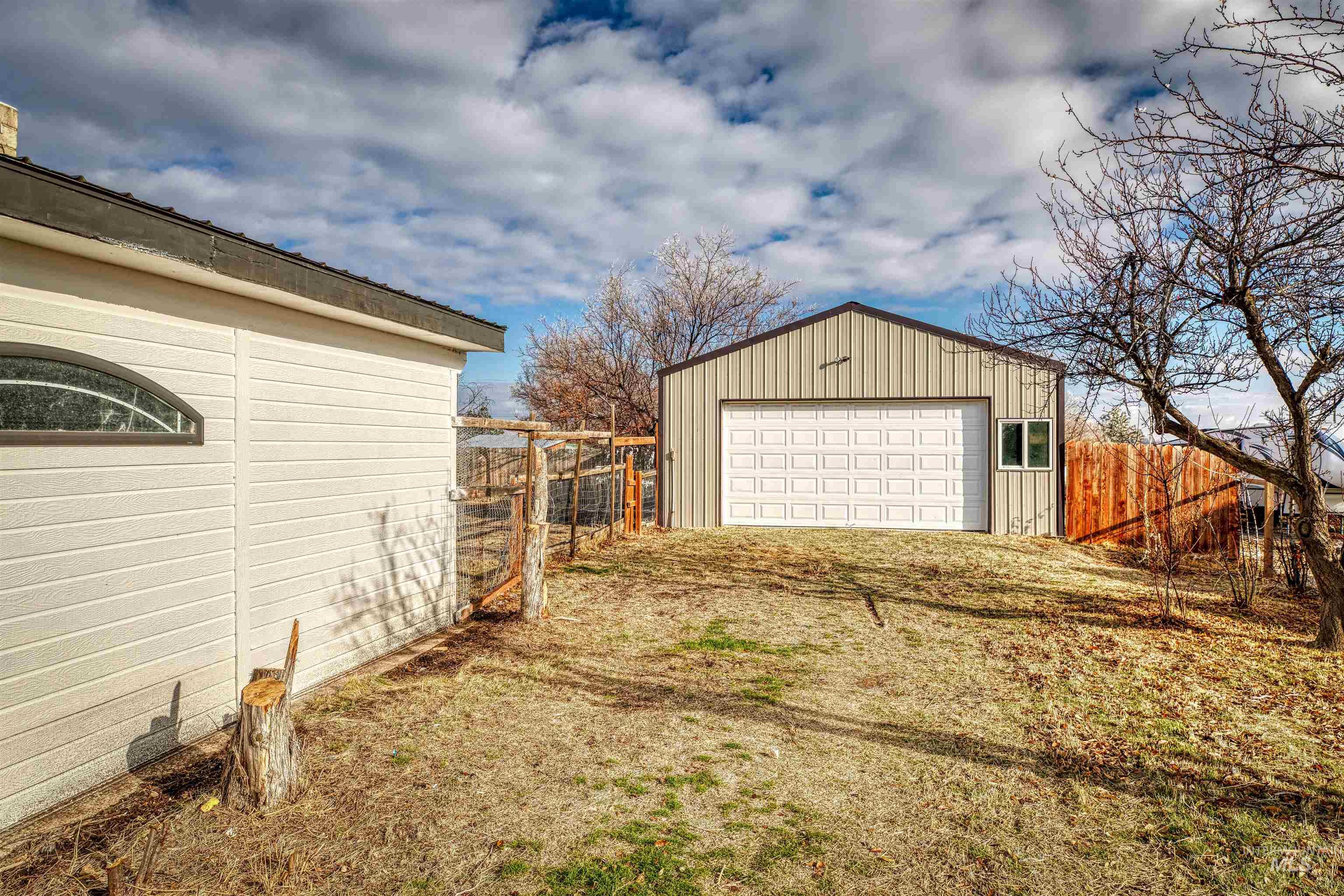 6086 Happy Lane Property Photo 39