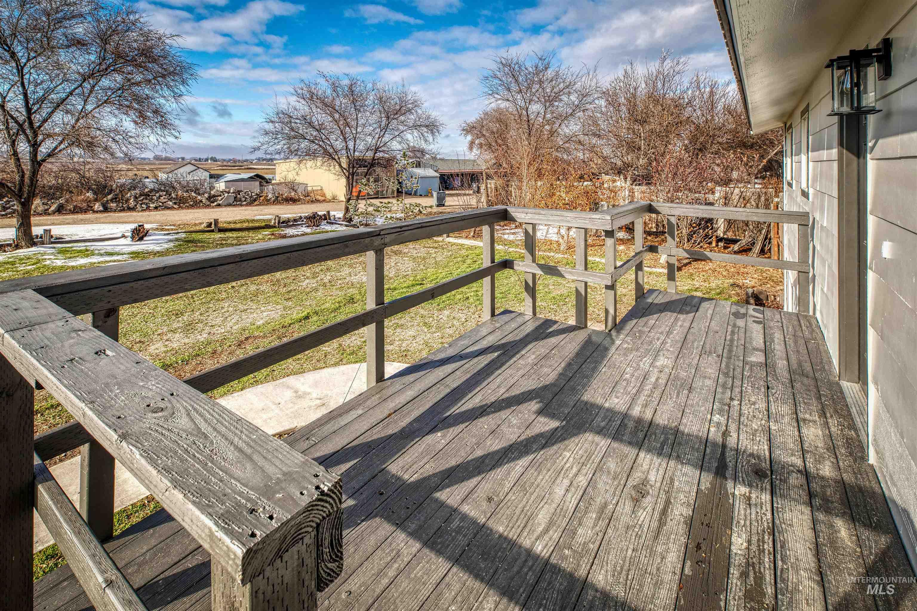 6086 Happy Lane Property Photo 40