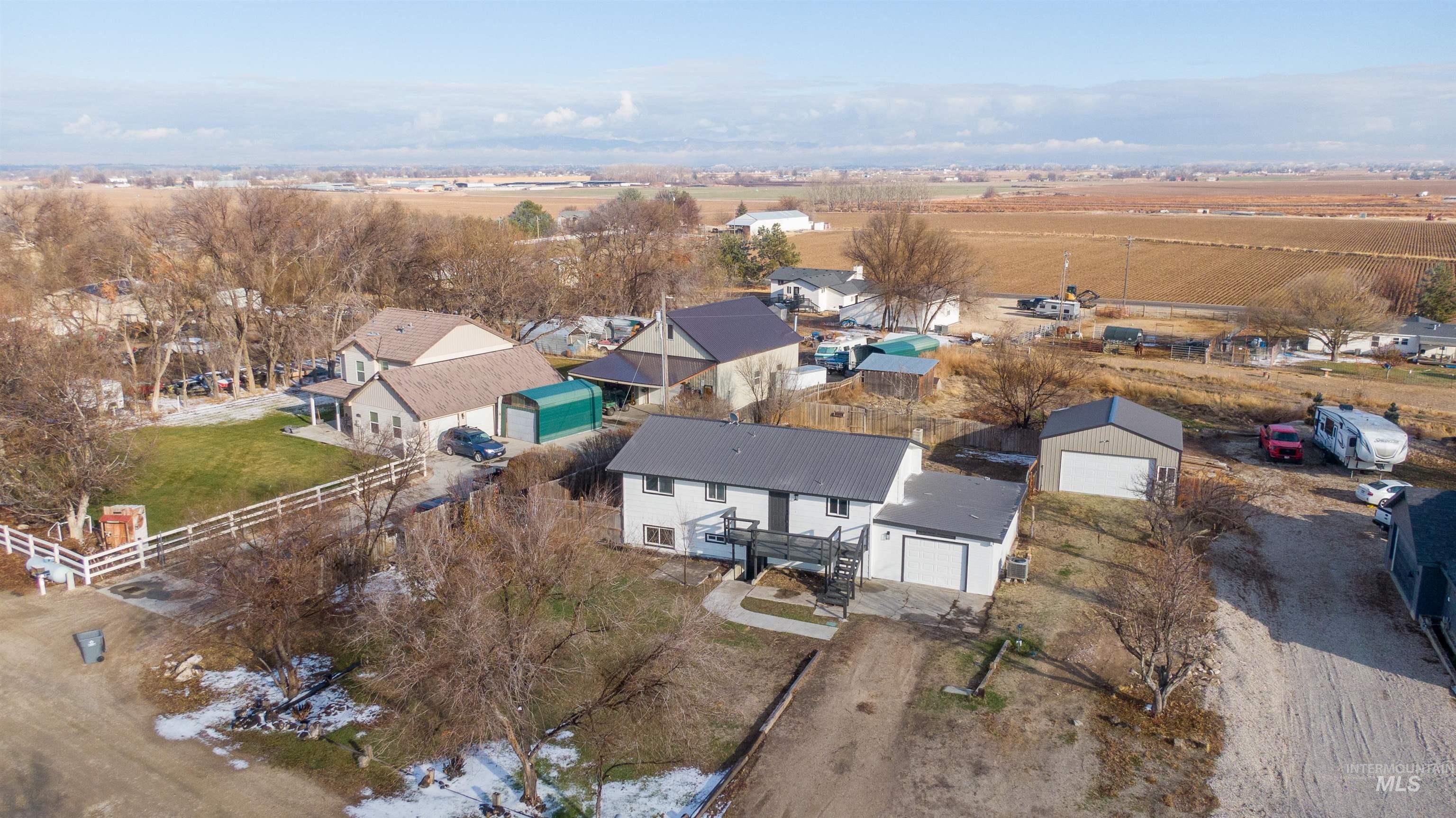 6086 Happy Lane Property Photo 46