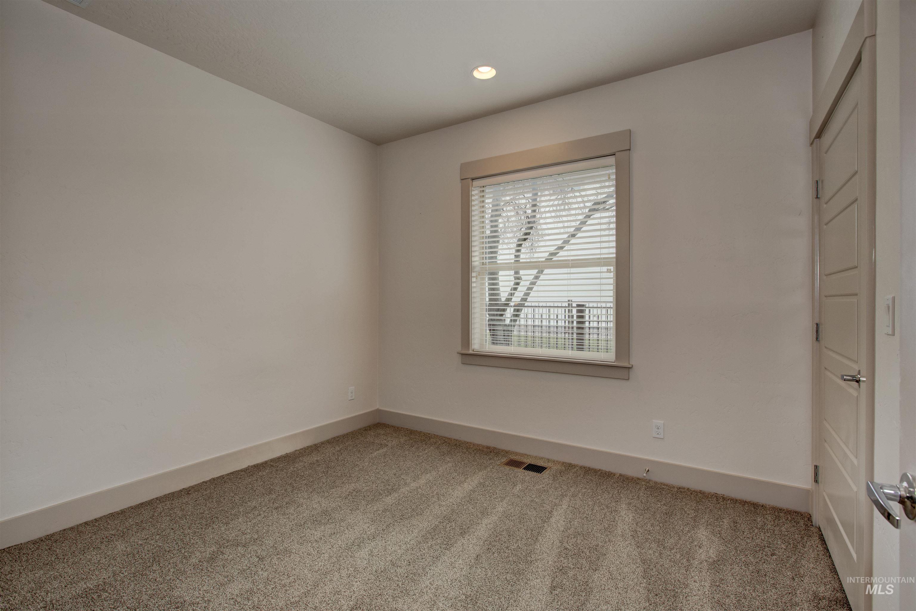 5854 N Rosa Springs Ave Property Photo 31