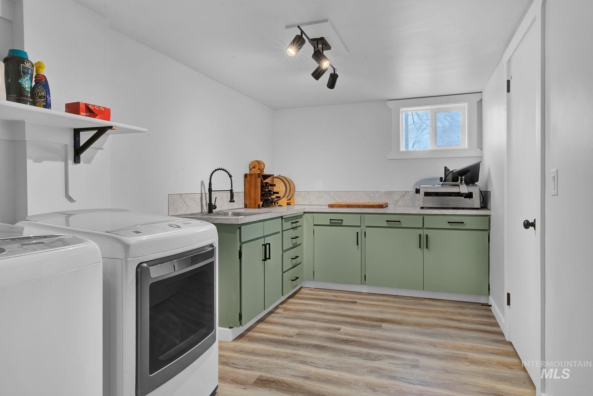 16463 W Oak Street Property Photo 28