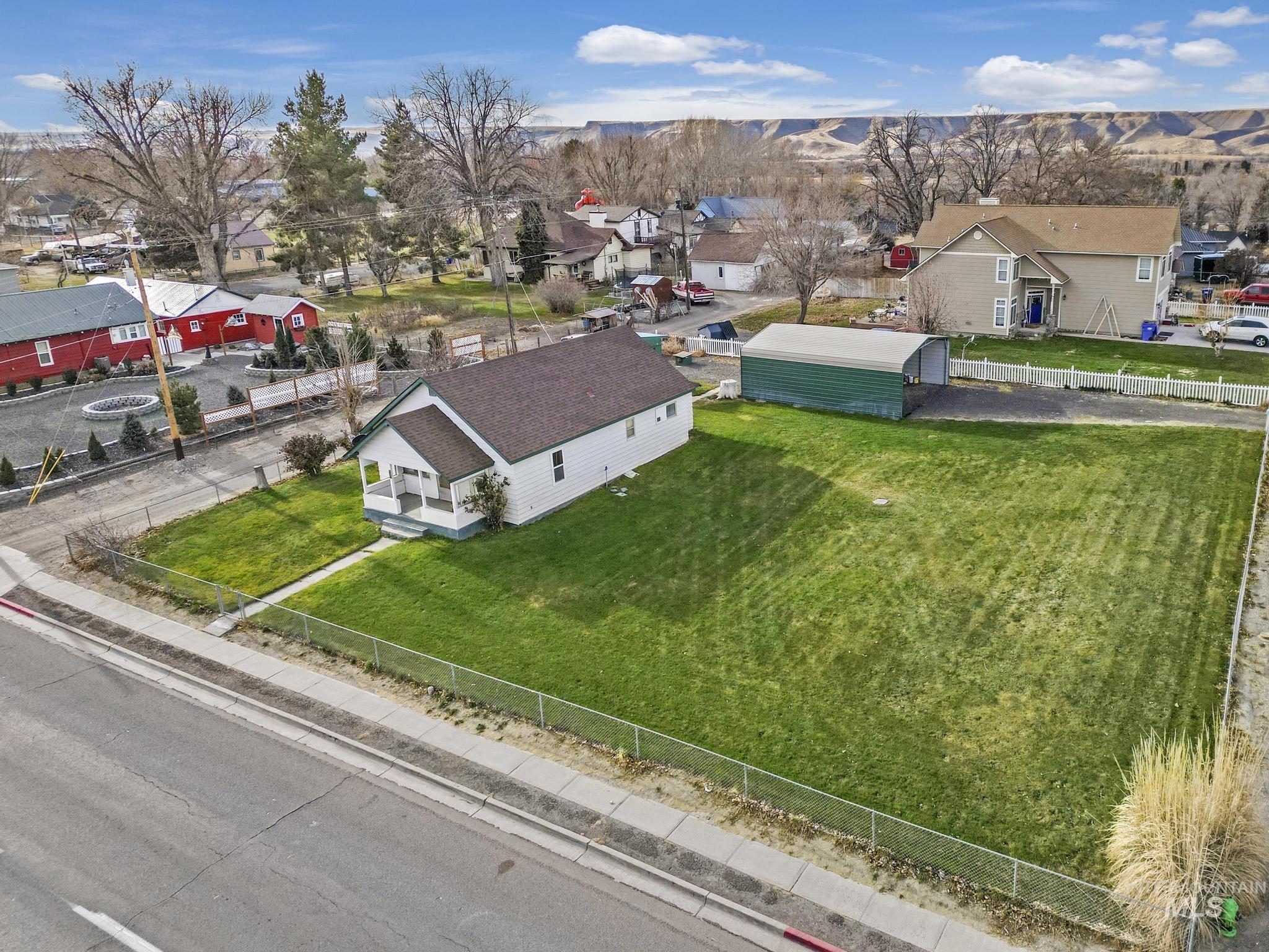 560 N State St. Property Photo