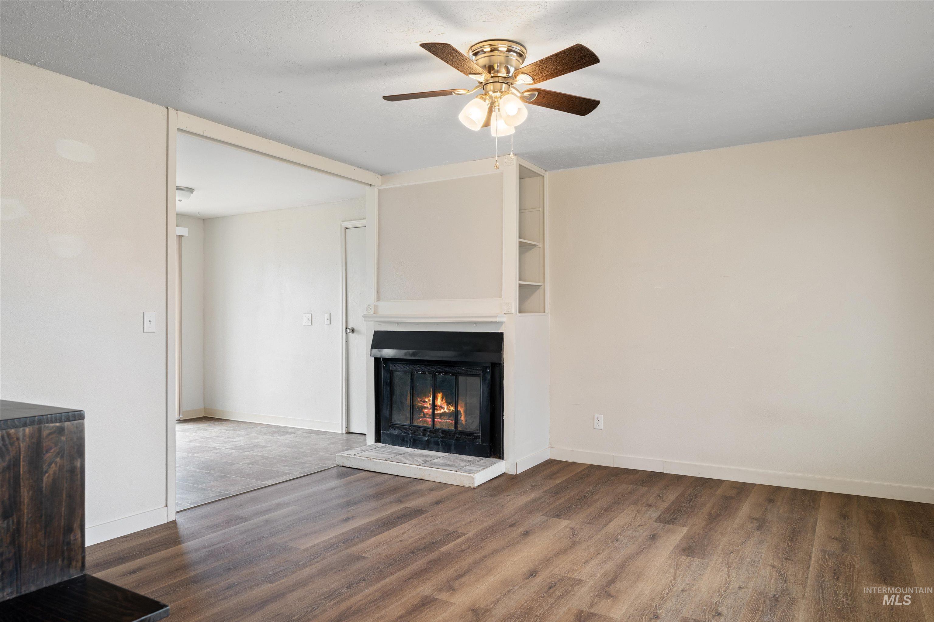 10435 W Gallahad Ave Property Photo 5