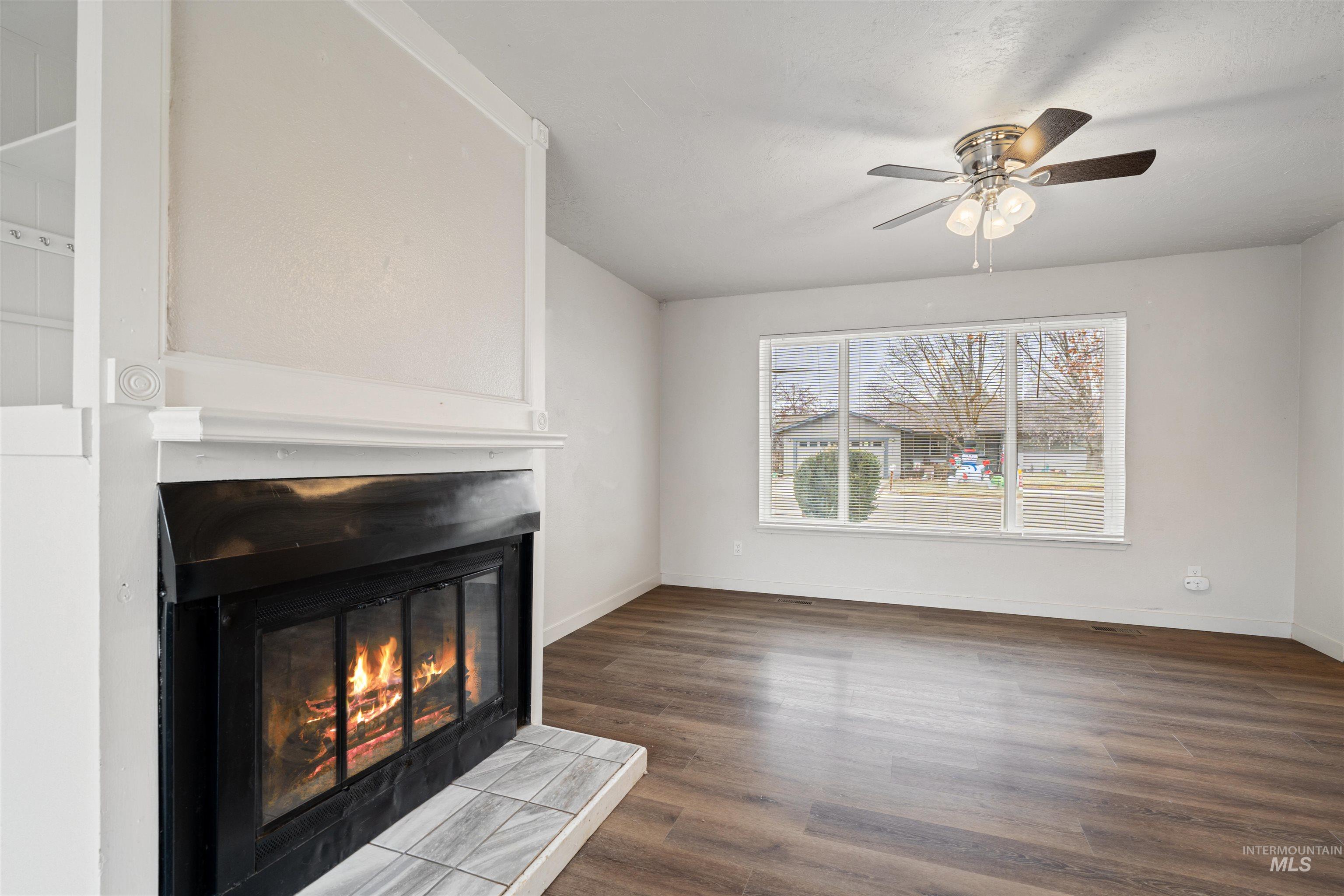 10435 W Gallahad Ave Property Photo 6
