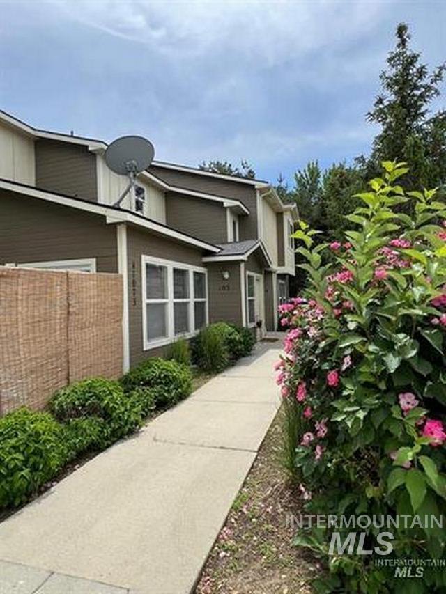 11073 W Garverdale Unit 103 Property Photo 8