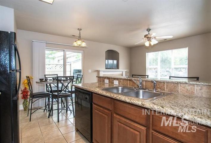 11073 W Garverdale Unit 103 Property Photo 18