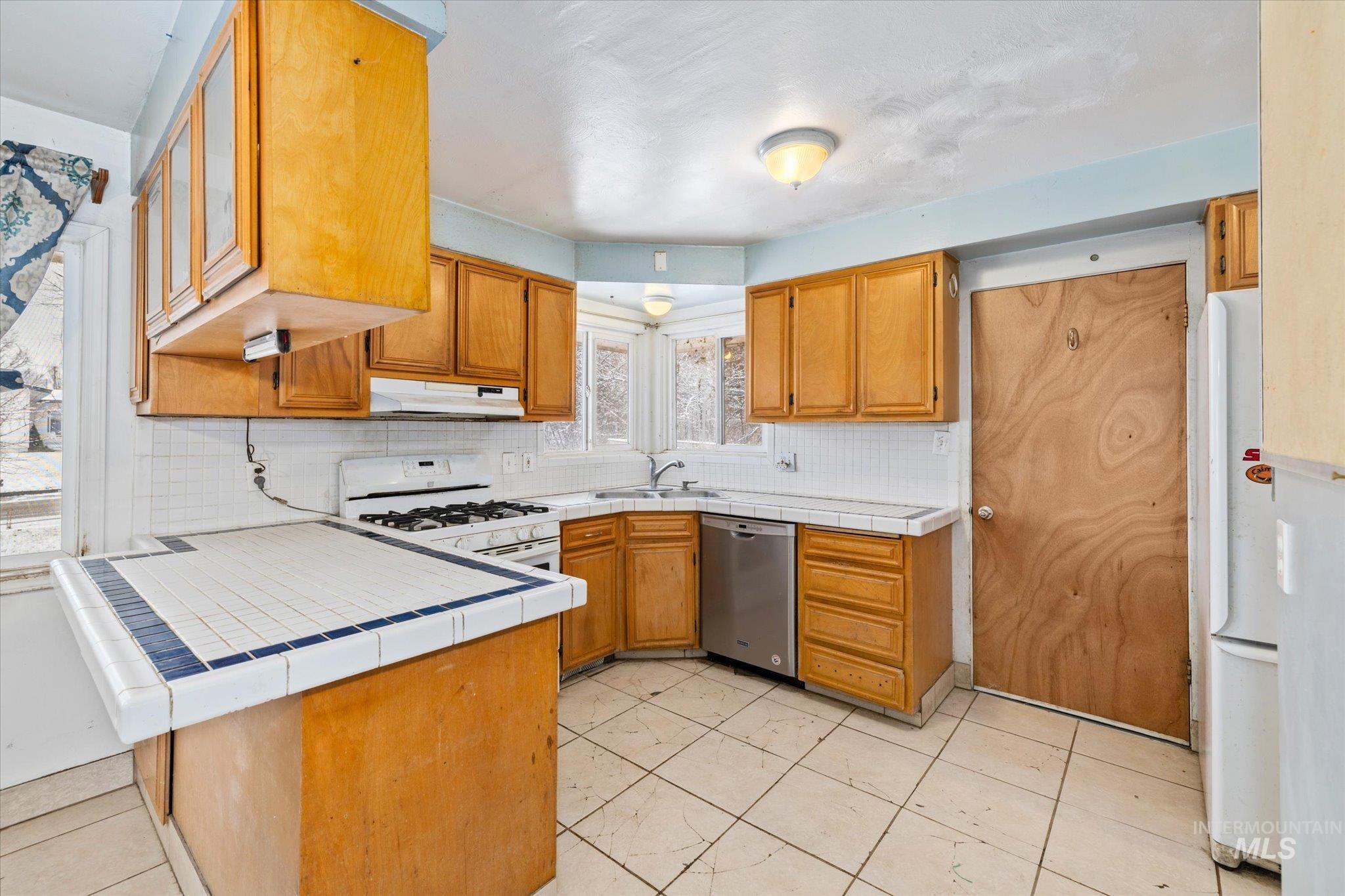 105 N 18th St. Property Photo 13