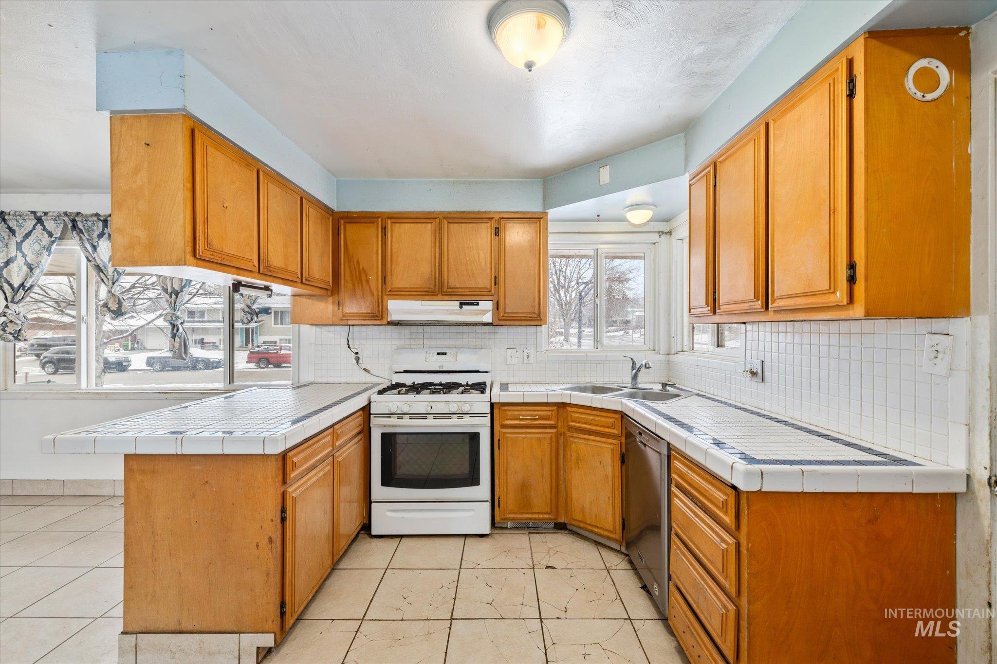 105 N 18th St. Property Photo 15