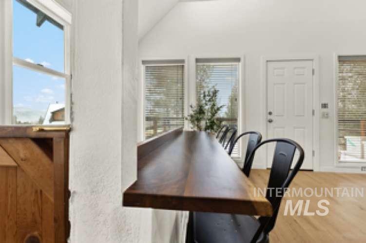 4 Lookout Ct Property Photo 9