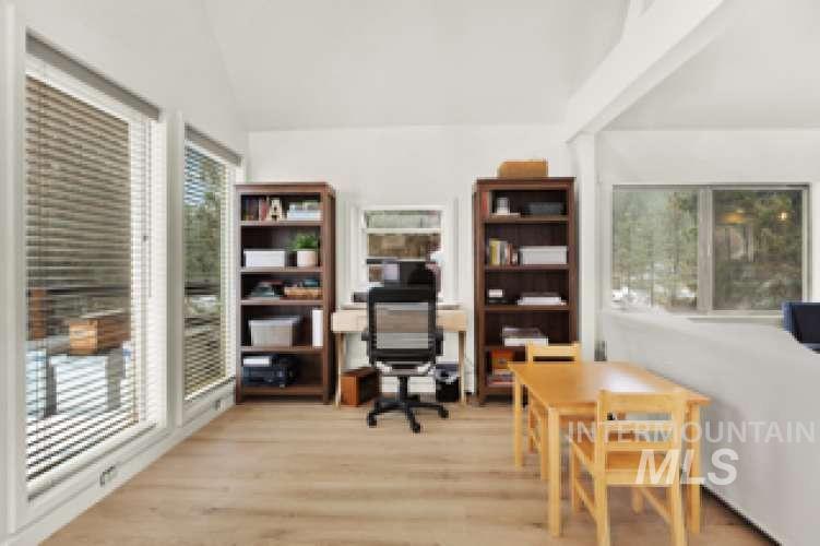 4 Lookout Ct Property Photo 14