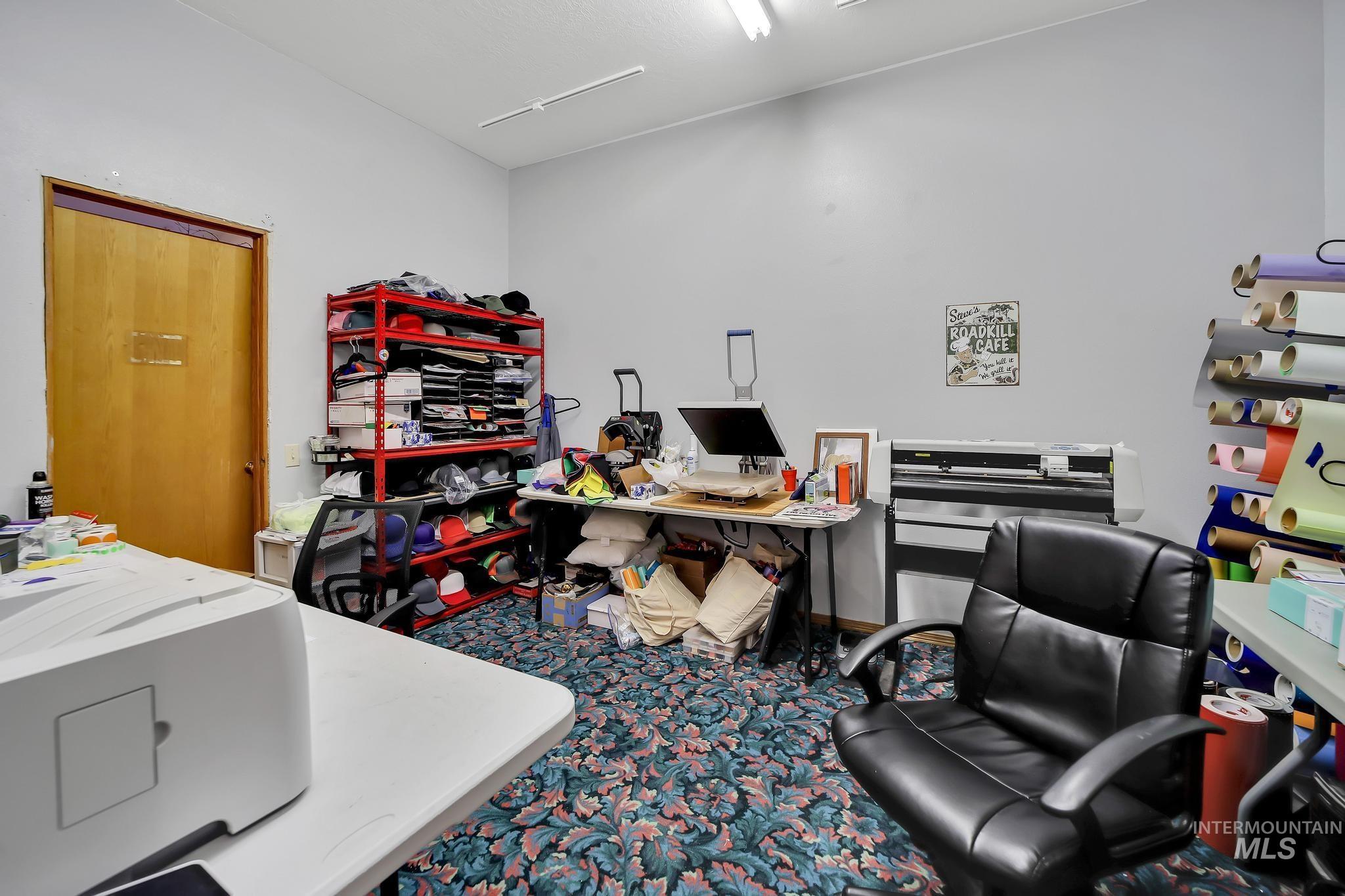 231 N State St Property Photo 15