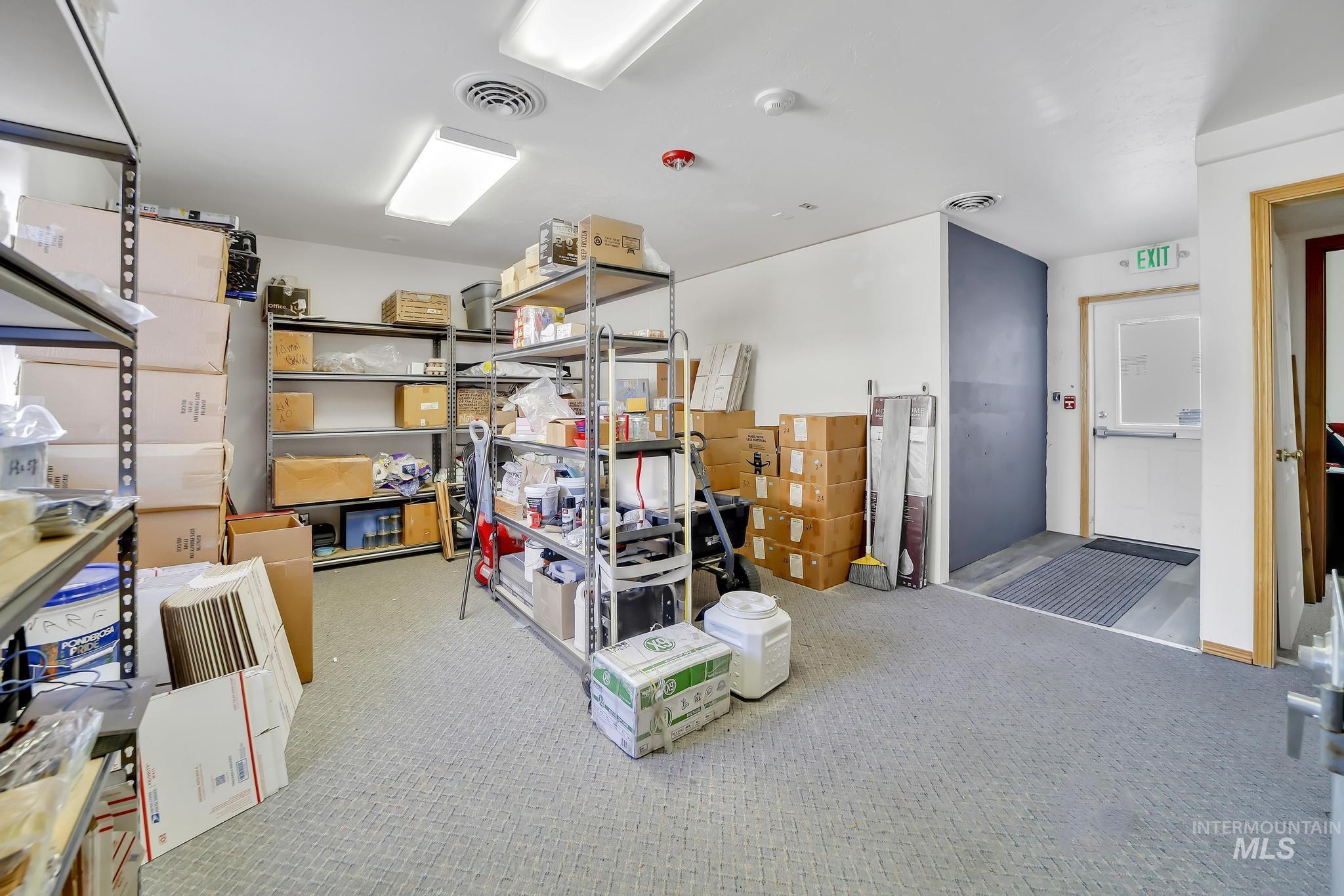 231 N State St Property Photo 20