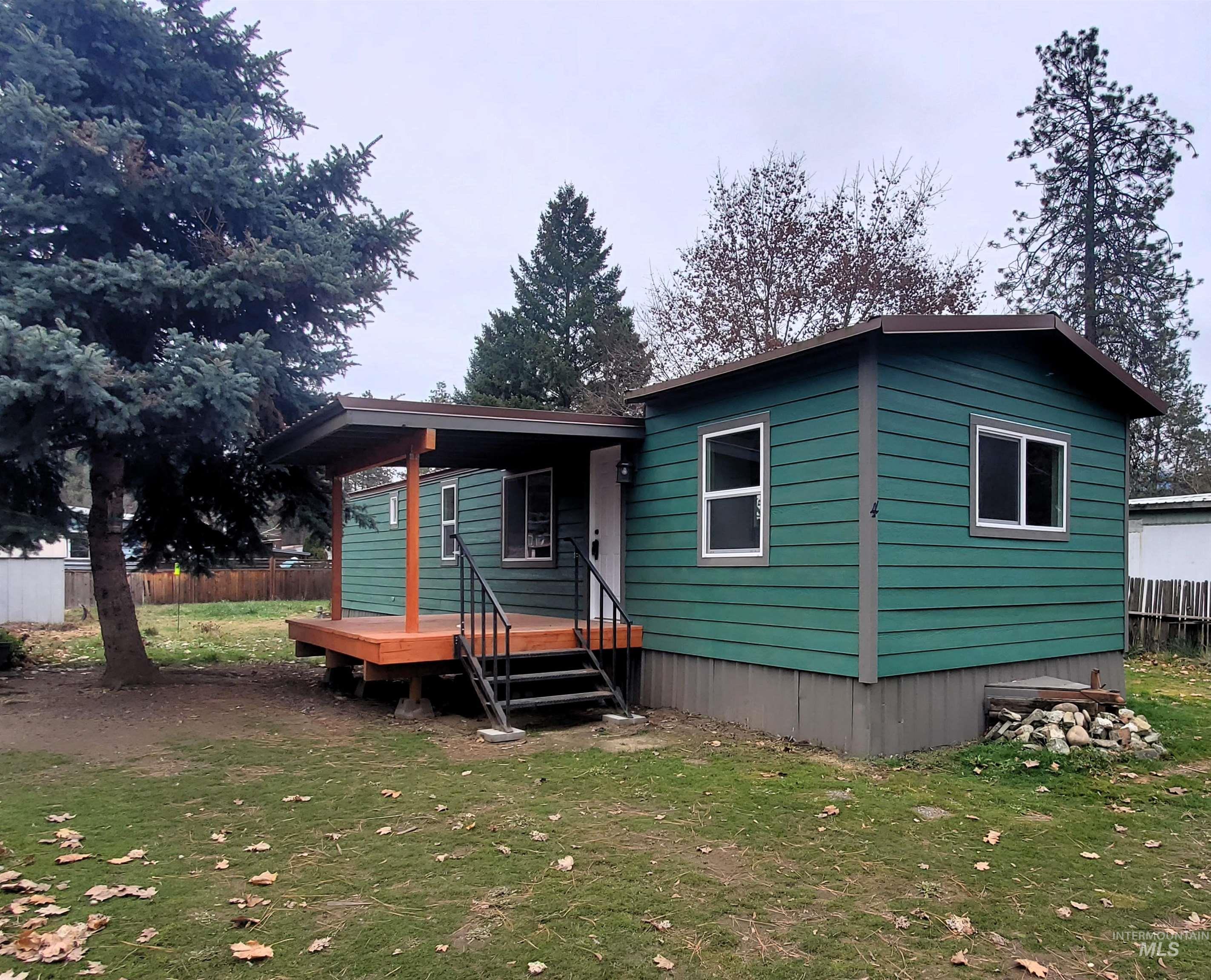 #4 Kokanee Ln. Property Photo 1