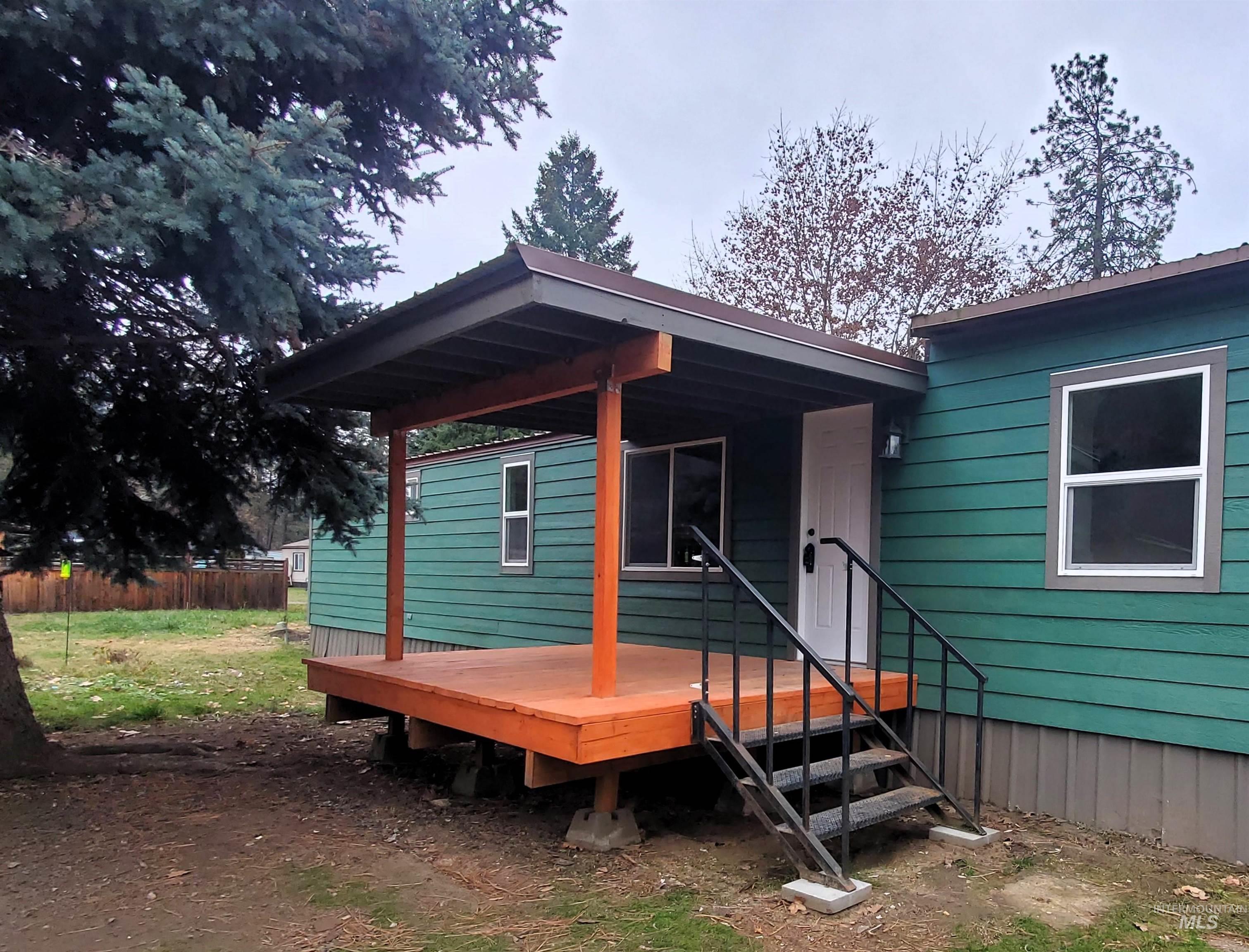 #4 Kokanee Ln. Property Photo 3