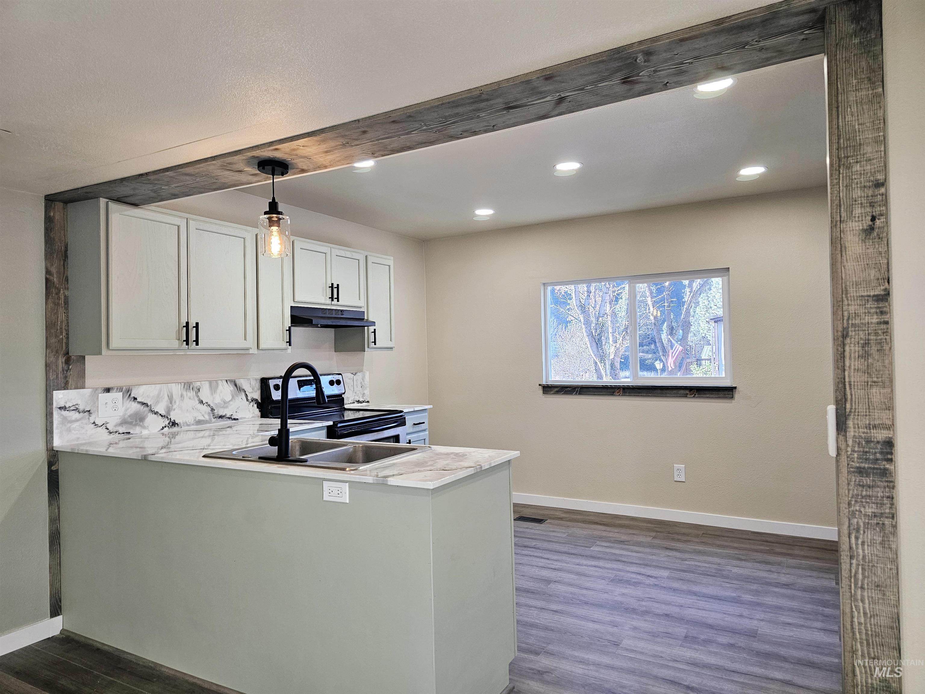 #4 Kokanee Ln. Property Photo 4