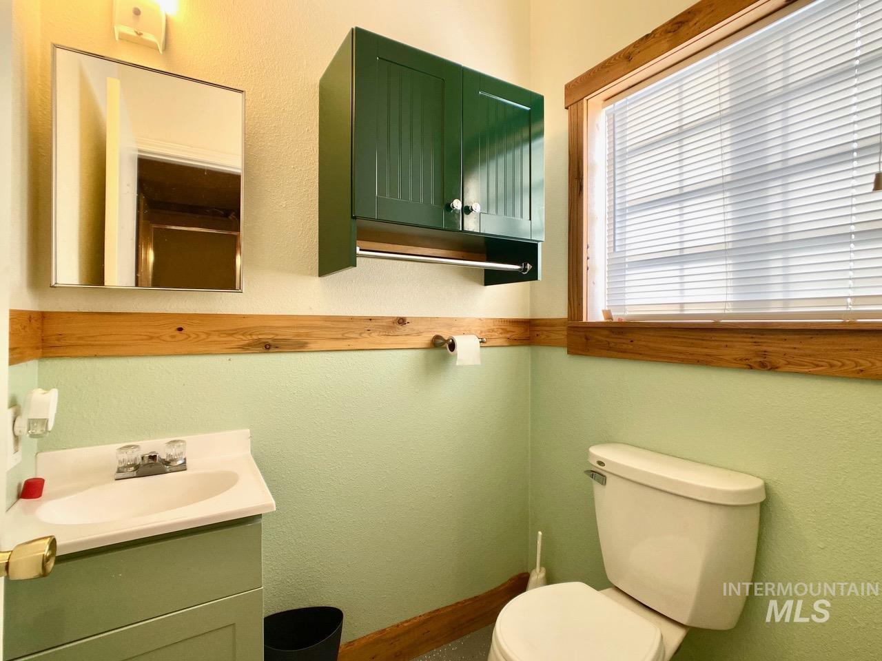 391 Highway 75 Property Photo 3