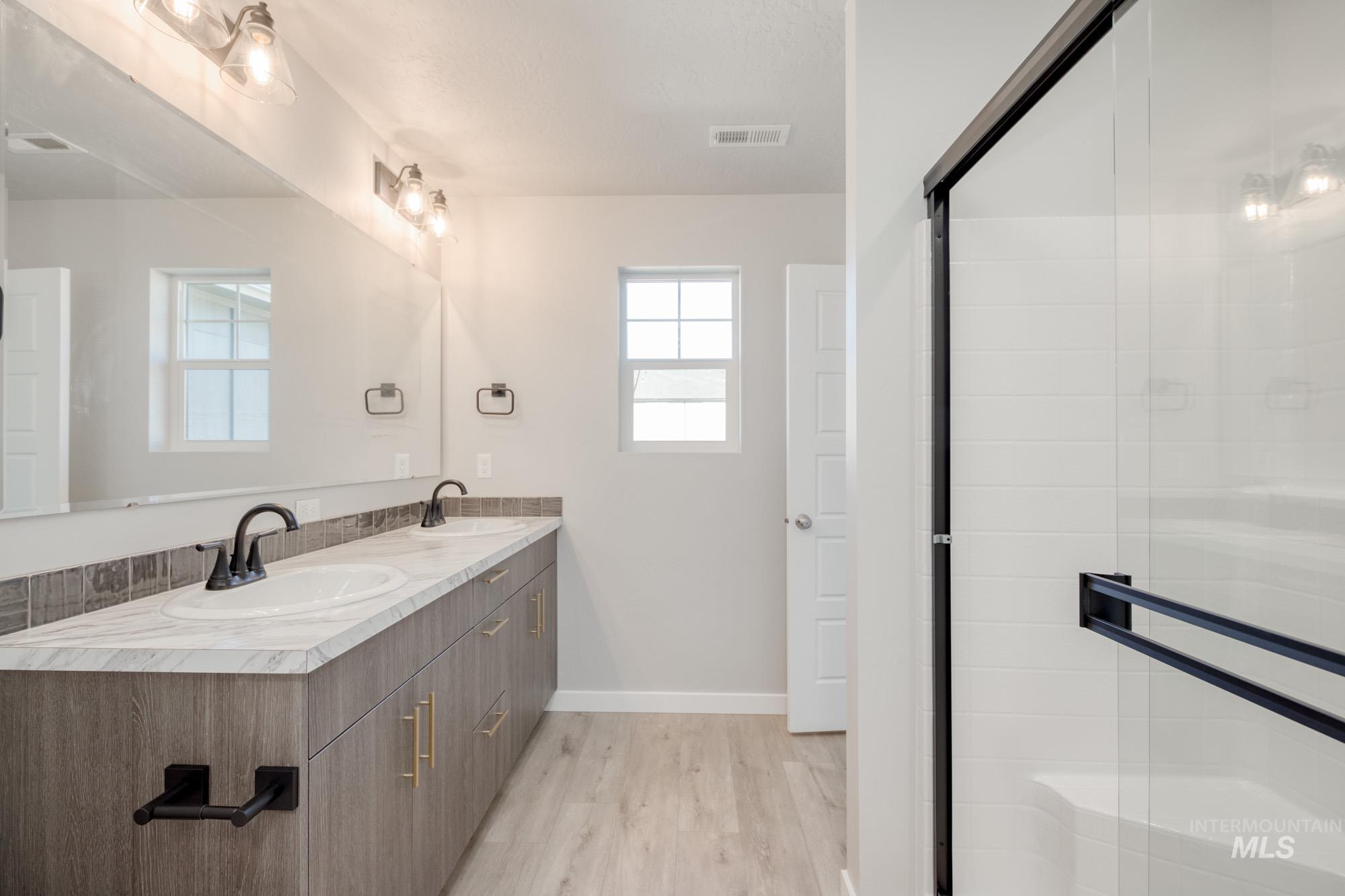 3566 W Littleton Dr Property Photo 18