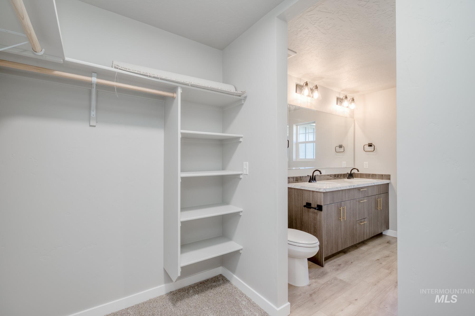 3566 W Littleton Dr Property Photo 19