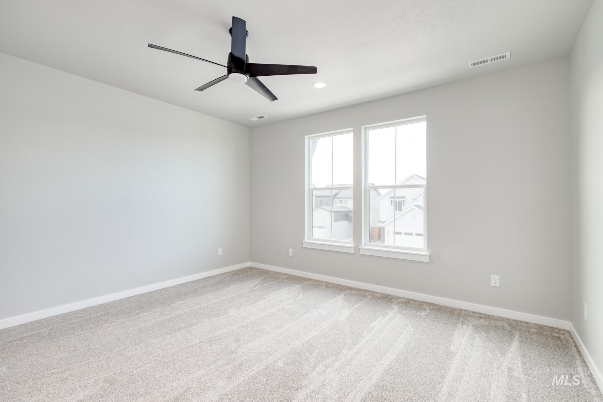 6954 S Cheyenne Ave Property Photo 13