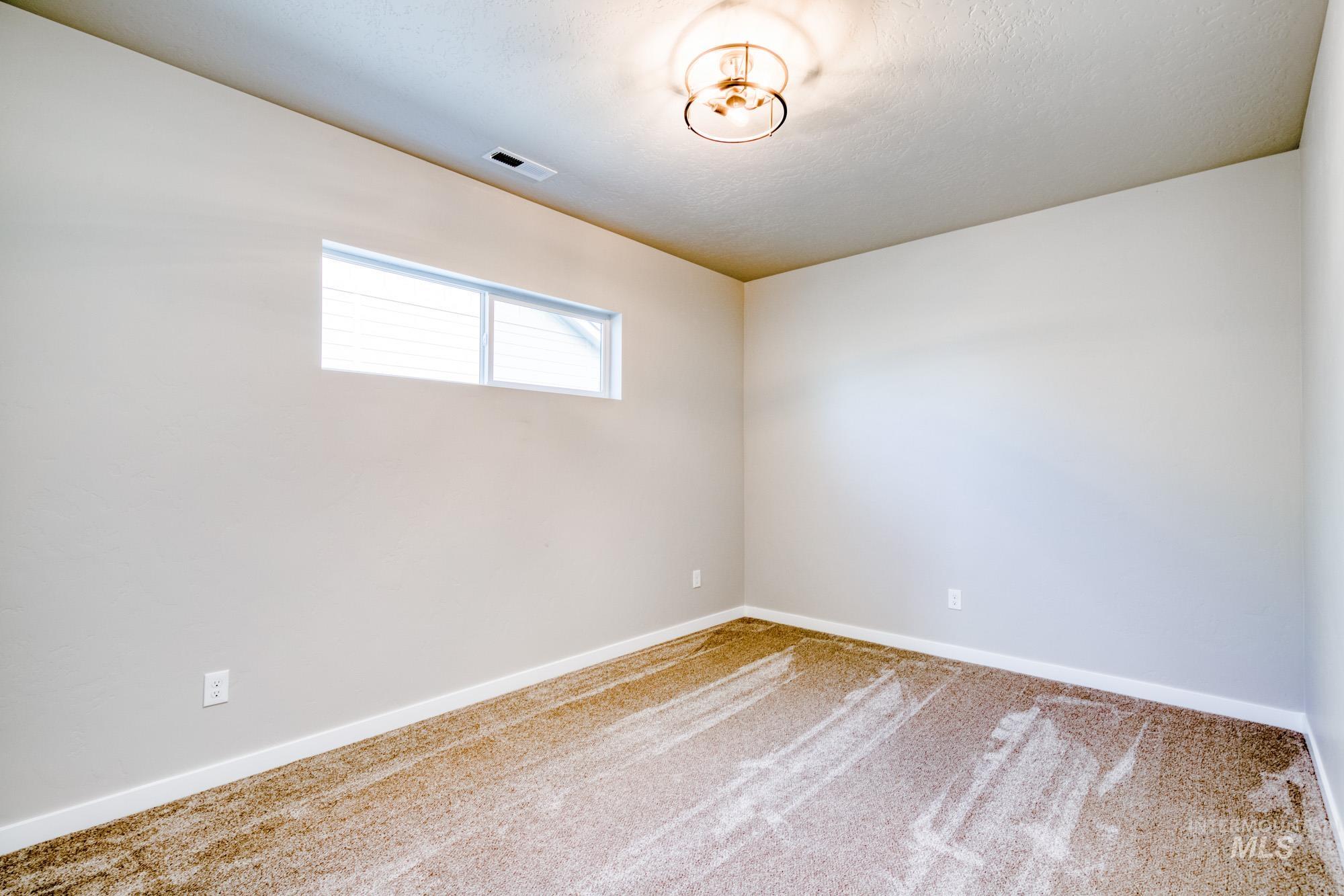 6954 S Cheyenne Ave Property Photo 18