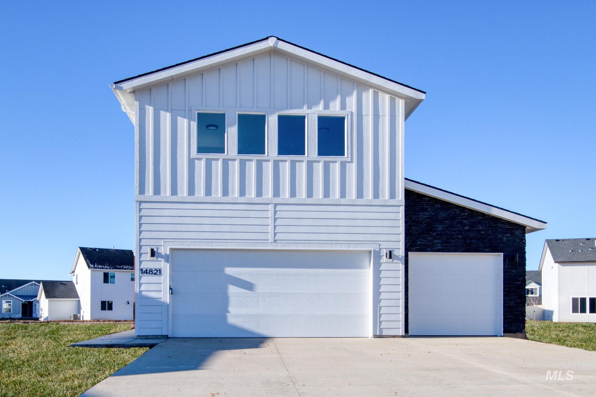 14821 N Ninja Way Property Photo 1