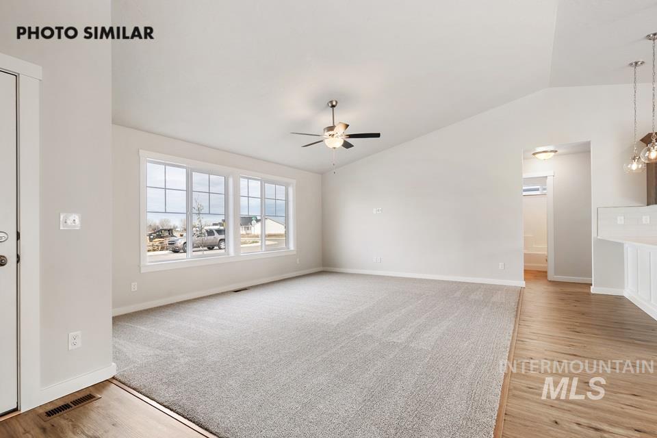 1757 Sandbar Rd Property Photo 3