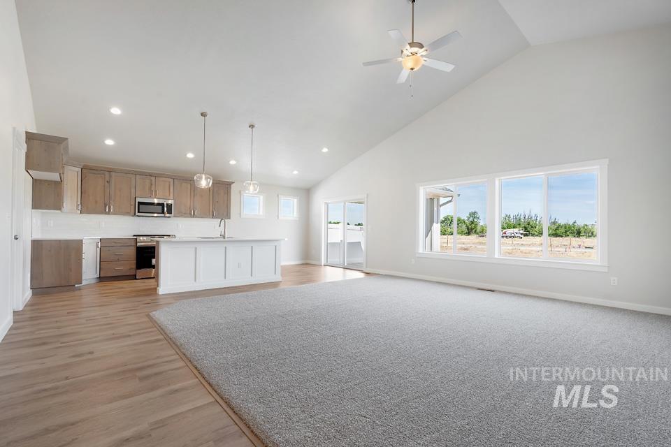 1668 Kayak Rd Property Photo 6