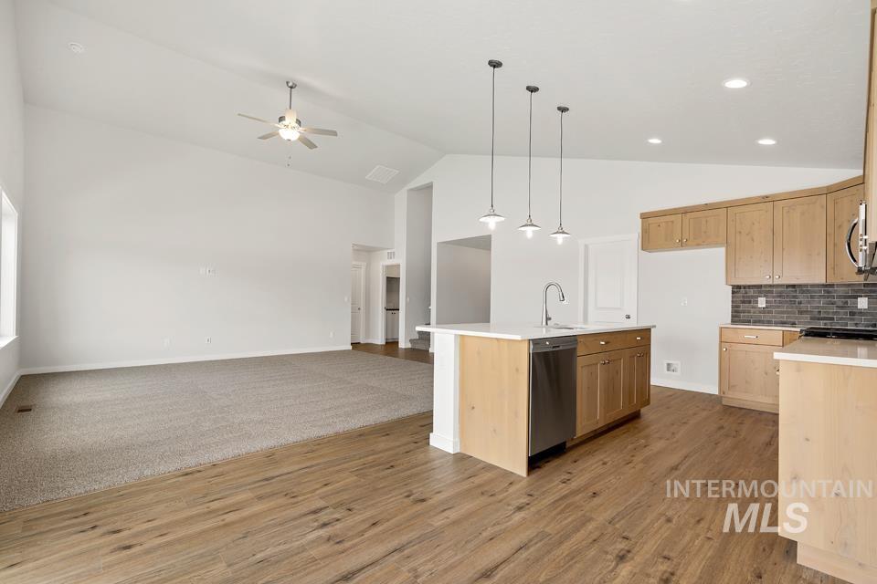 1668 Kayak Rd Property Photo 7