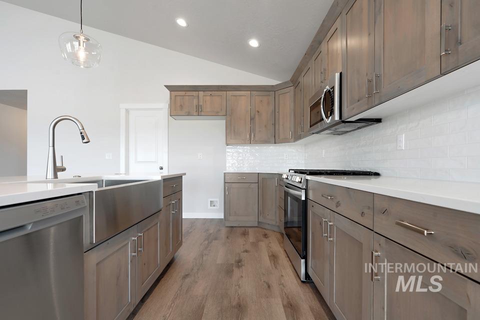 1668 Kayak Rd Property Photo 9