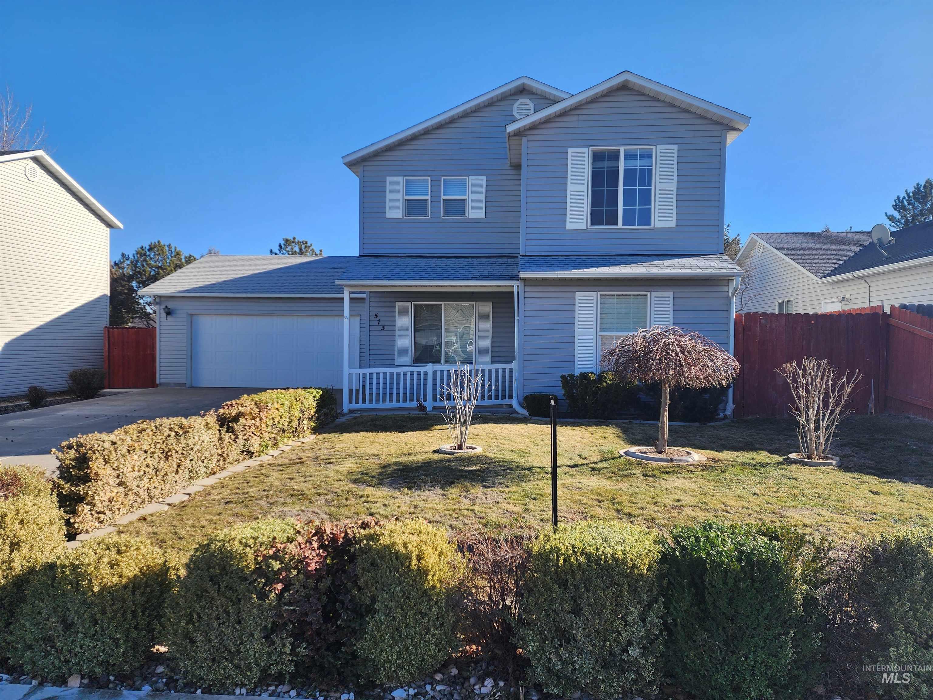 573 Alpine St