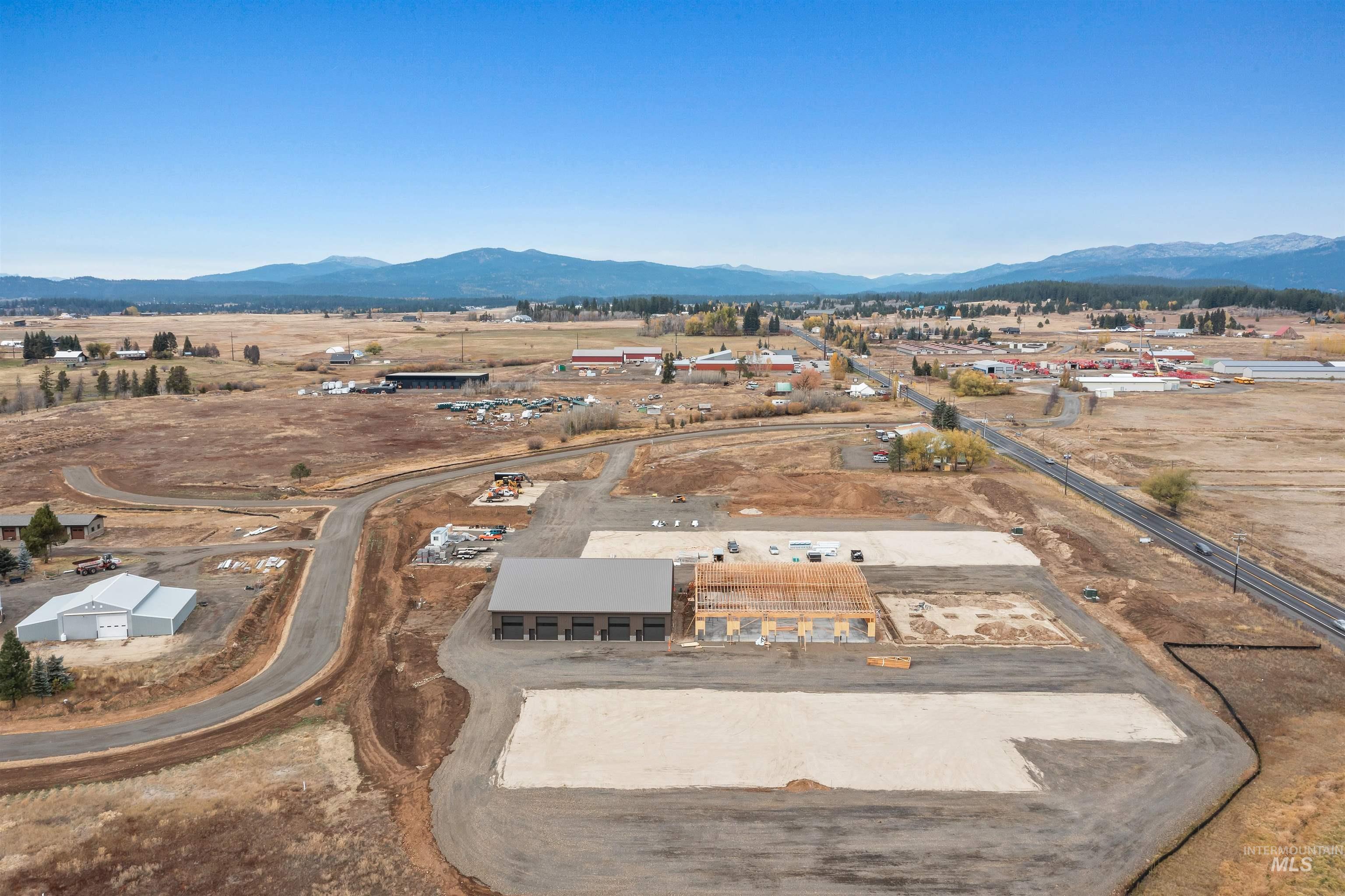 41 Sunbridge Dr #7 Property Photo 16