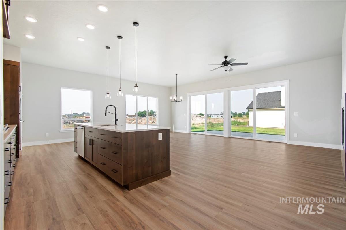 6064 S Catria Property Photo 6