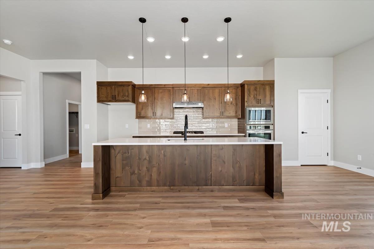 6064 S Catria Property Photo 7