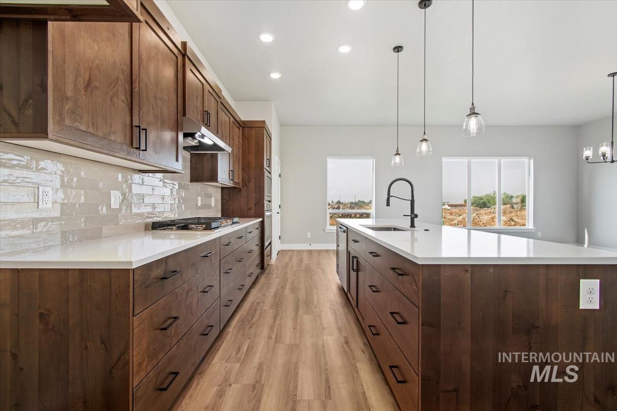 6064 S Catria Property Photo 9
