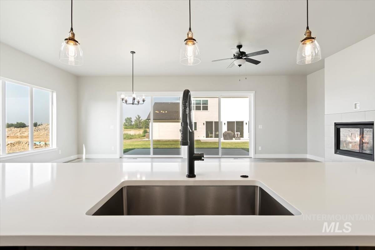 6064 S Catria Property Photo 10