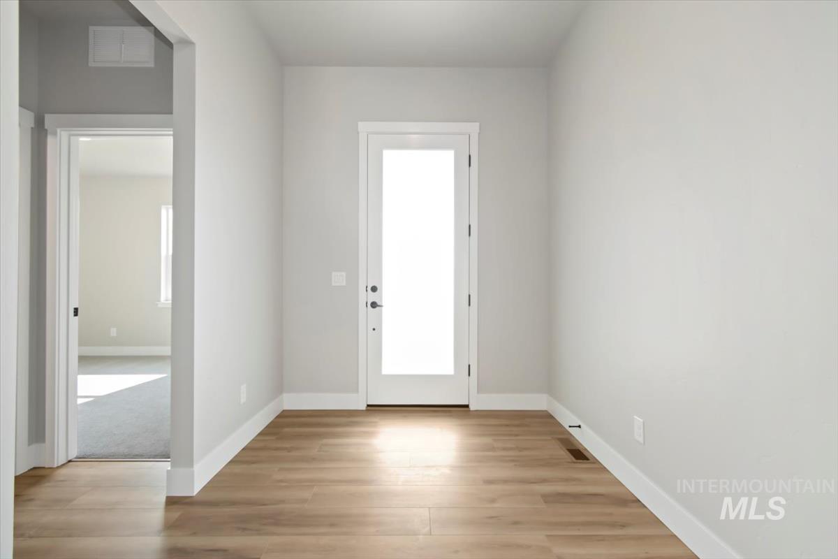 6064 S Catria Property Photo 24