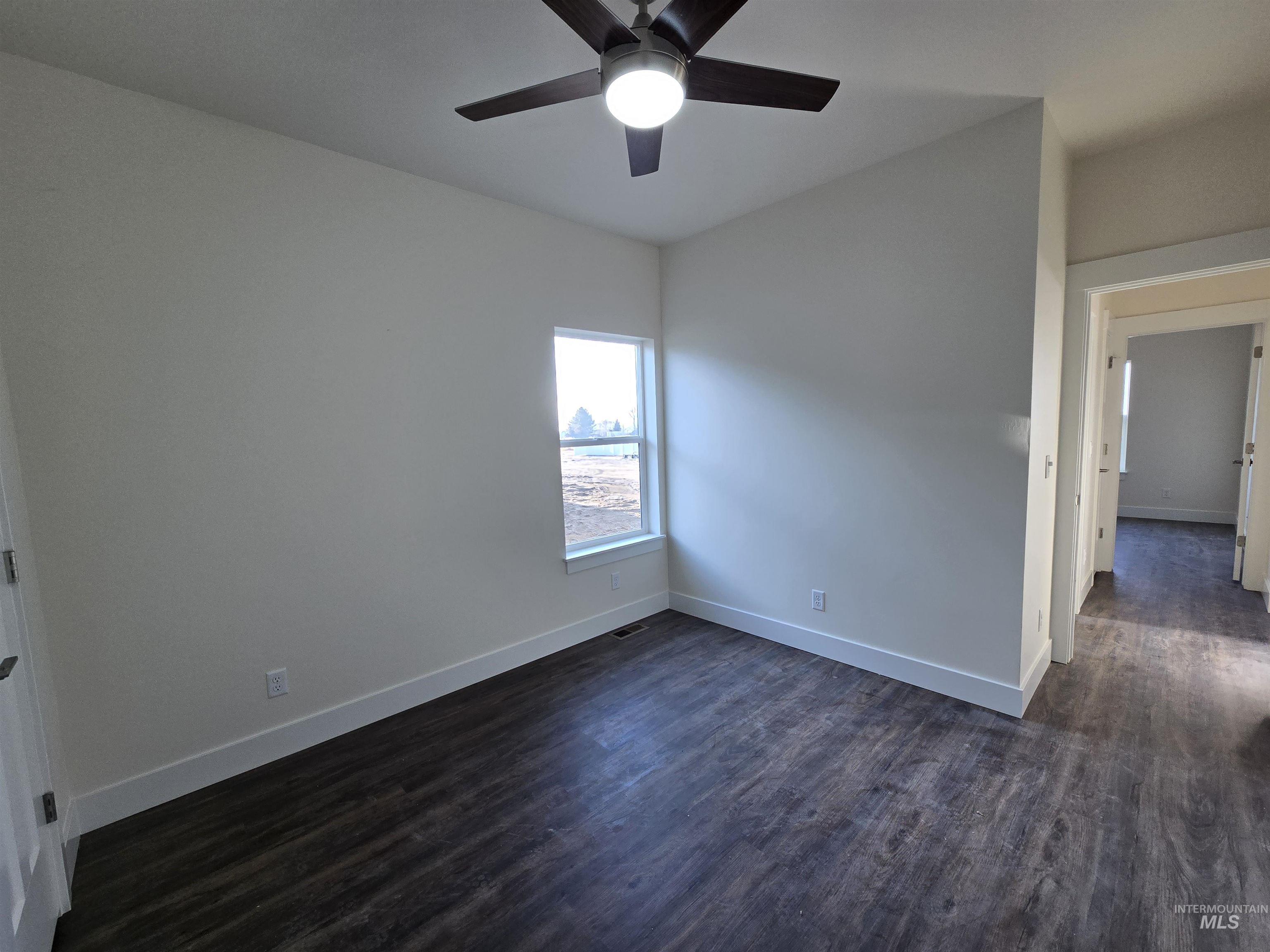 1515 Leslie Drive Property Photo 23