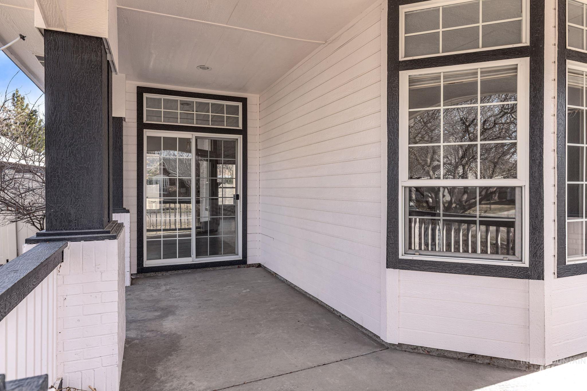 5776 N Lilybrook Way Property Photo 9