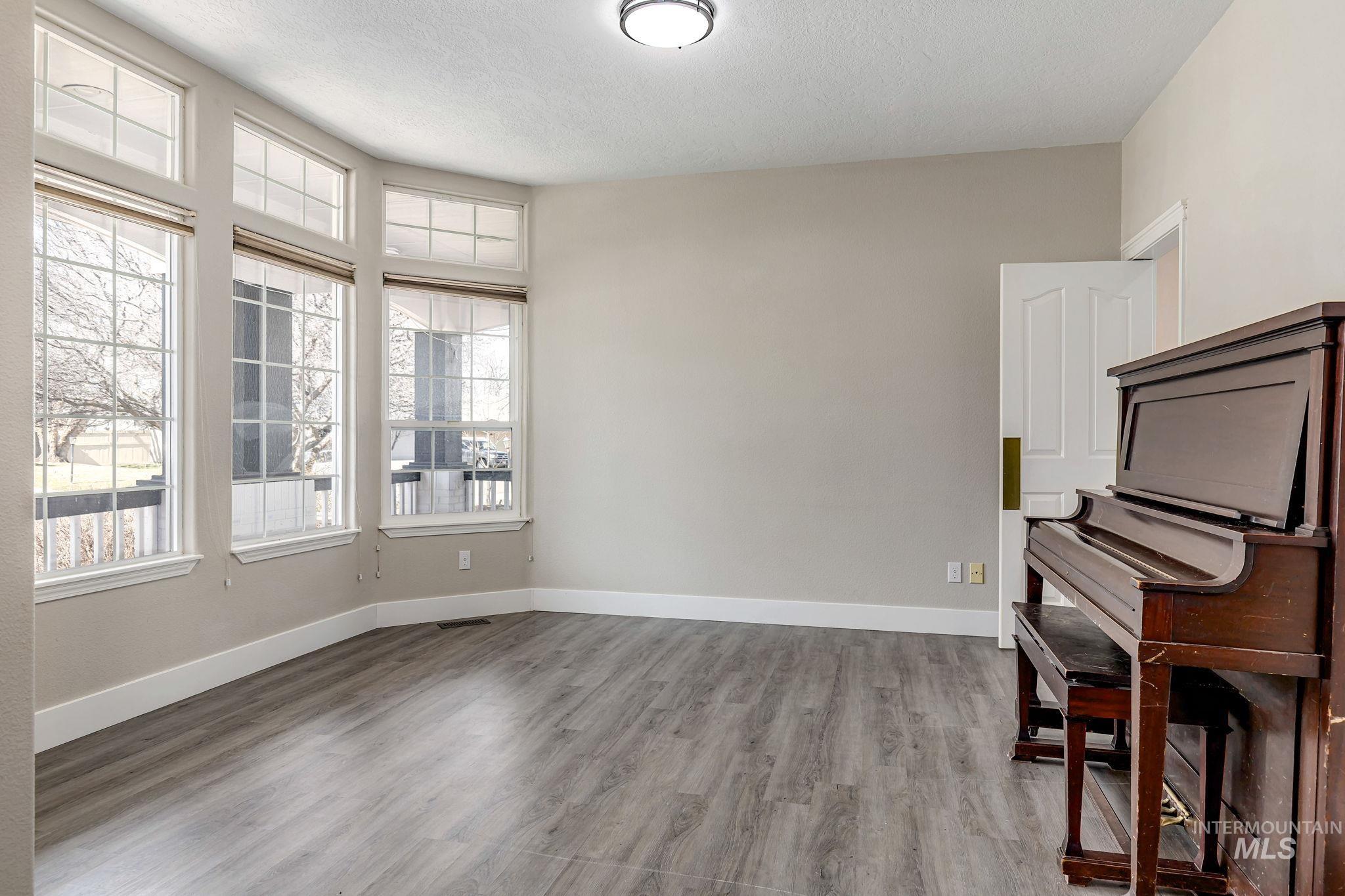 5776 N Lilybrook Way Property Photo 11