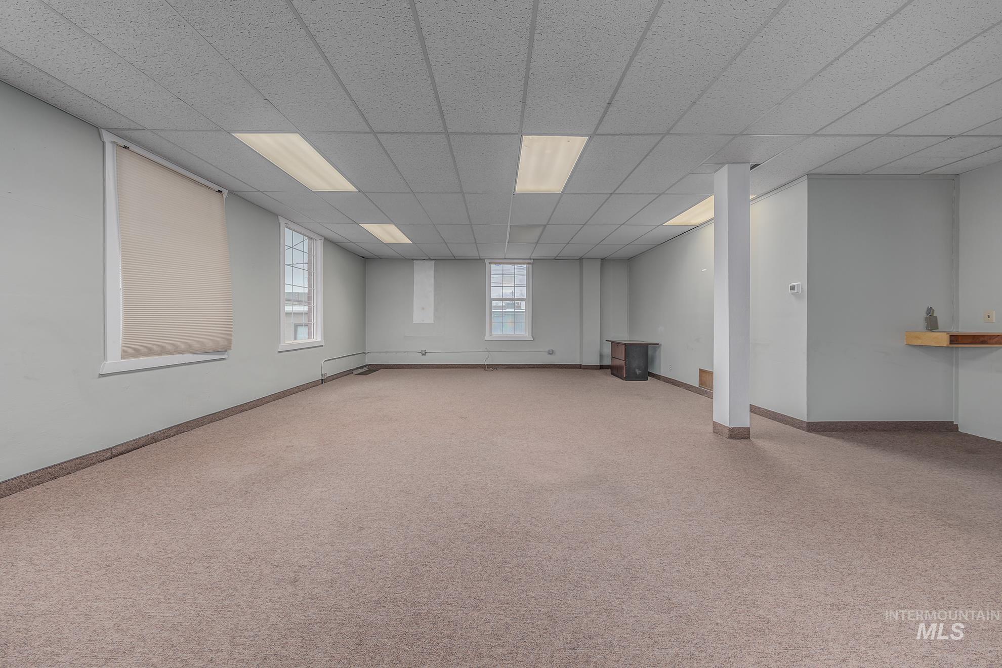 252 B St Property Photo 8
