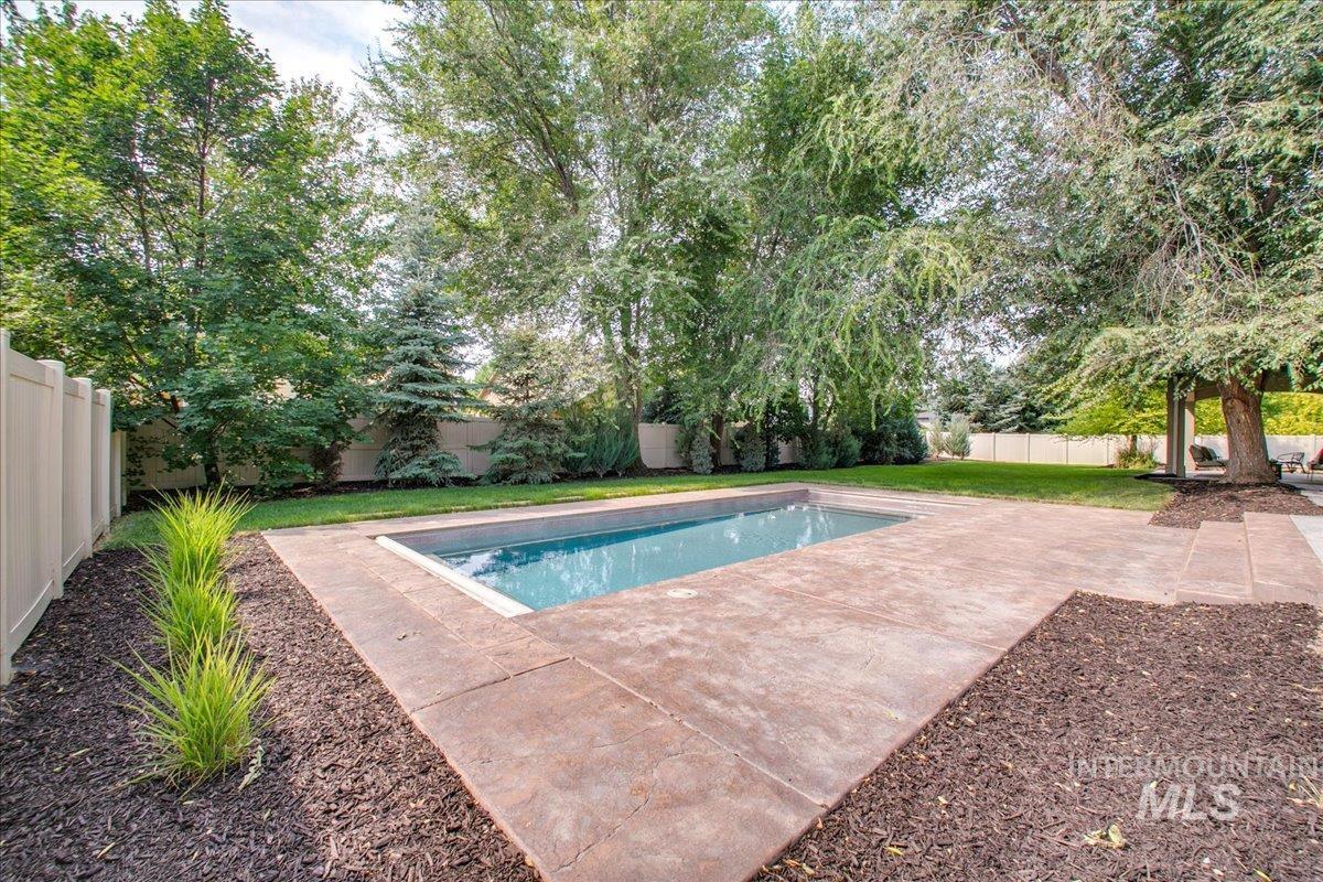 4549 W Clear Field Dr Property Photo 3
