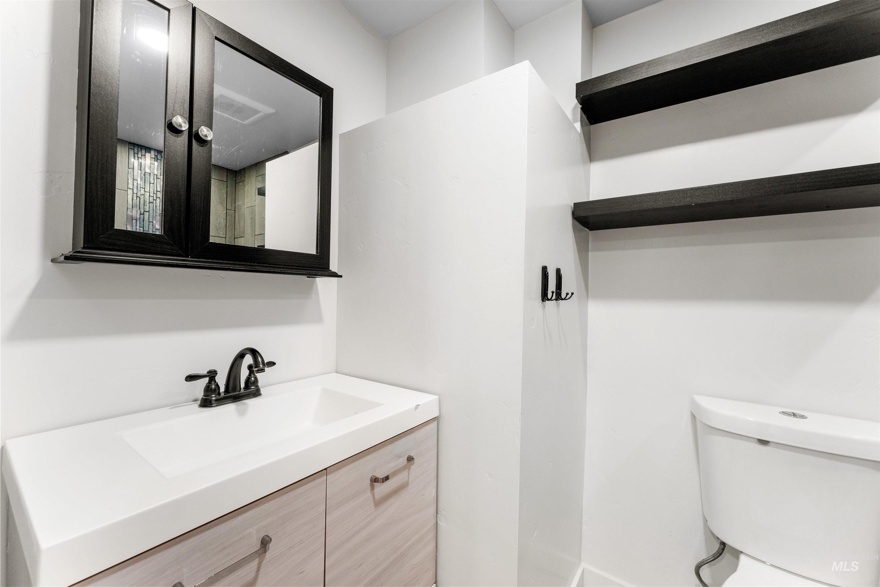 529 N Meadowland Cir Property Photo 14